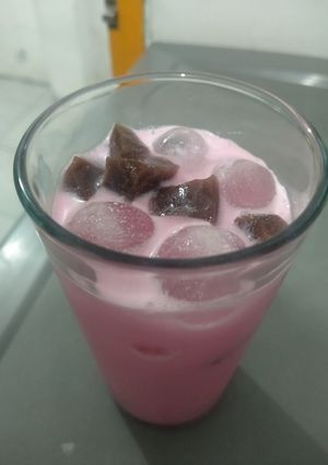 Foto resep Takjil - Ice Black Pink
