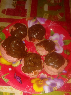 Una foto de Copitos de macarrons con dulce de leche sin gluten