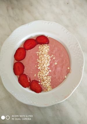 Φωτογραφία της συνταγής Smoothie bowl με φράουλες