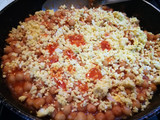 Garbanzos con sofrito de tomate y huevo duro