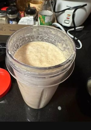 A picture of Peanut butter banana smoothie but start from the peanut.