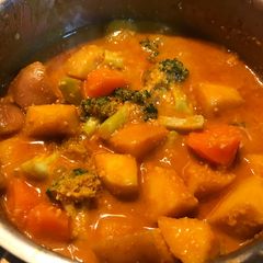Fruity Vegetarian Curry A picture of Fruity Vegetarian Curry.