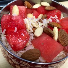 A picture of Fruity breakfast bowl.