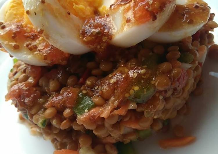 Ensalada de lentejas, con vinagreta de mostaza y miel