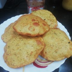 A picture of Moong dal masala poorie.