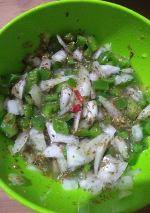 Una foto de Salsa Criolla picante