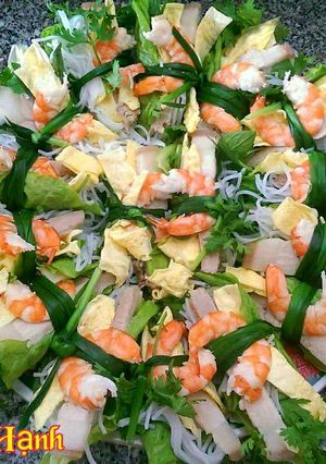 Hình của món Cuốn Thủy Nguyên (Hải Phòng).