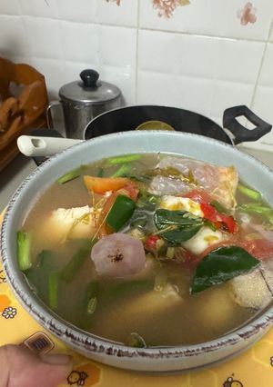 รูปของ ต้มส้มปลาทับทิมใส่ใบมะขามอ่อน