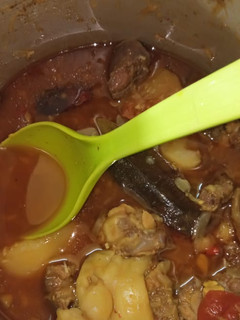 मटन कढ़ी (mutton kadhi recipe in Hindi) रेसिपी मुख्य फोटो