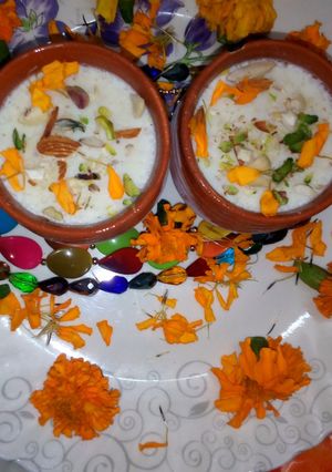A picture of Mishti doi.