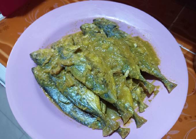 Tutorial Memasak Resep Pesmol ikan Kembung