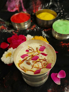 ઠંડાઈ રેસીપી મુખ્ય ફોટો