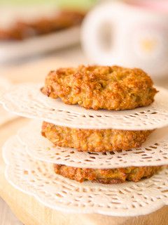 Una foto de Galletas de avena con pera y canela
