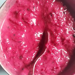 A picture of Beetroot radish raita.