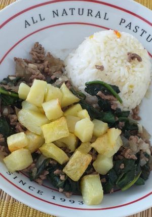 Una foto de Fricassé de Espinacas con papas al horno