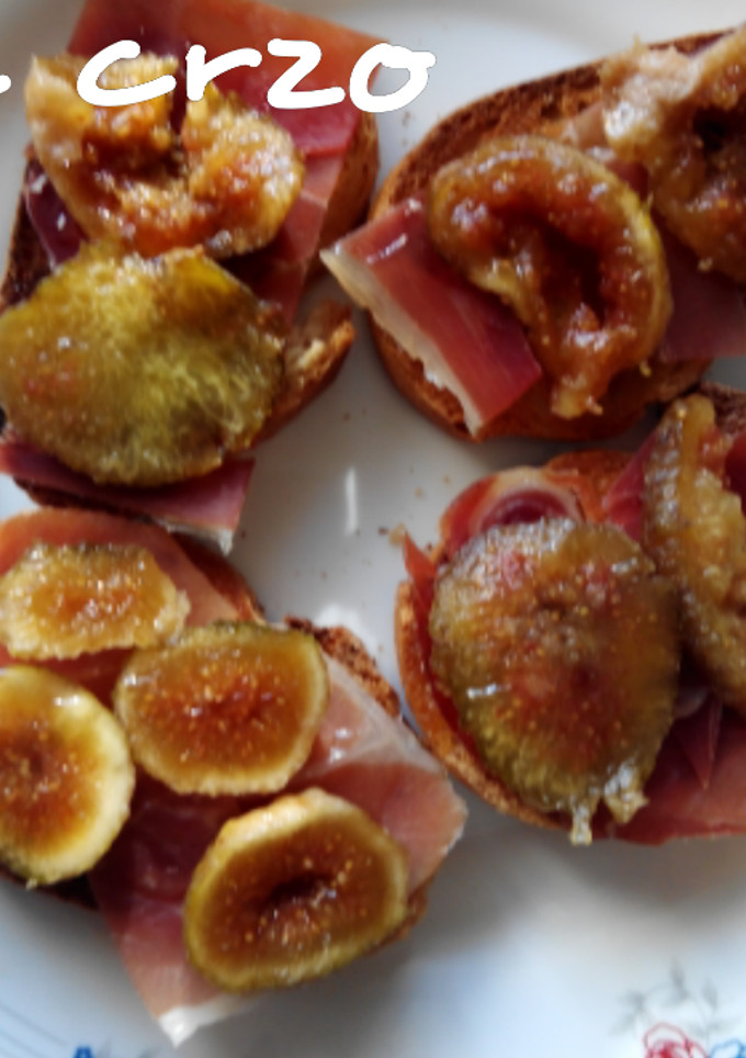 Una foto de Higos con jamón, un desayuno diferente
