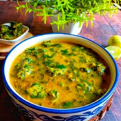 A picture of Tandalja na Rasawala Muthiya/ Tandalja dumplings.