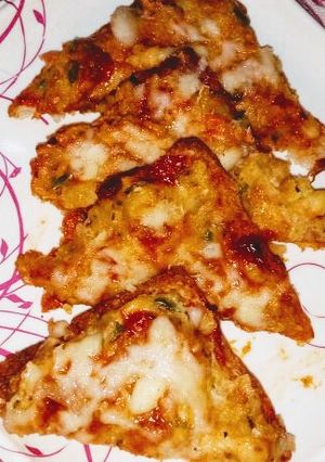 A picture of Bread Tawa Pizza.