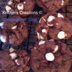A picture of Chocolate Cookies with White chips.