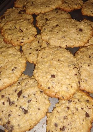 Una foto de Galletas/galletitas de avena fáciles y económicas ! y veganas❤️