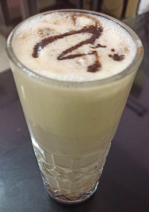চকো ভ্যানিলা মিল্ক সেক (Choco Vanilla Milk Shake recipe in Bengali) রেসিপির প্রধান ছবি
