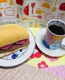 Pan con salchichas caseras!!