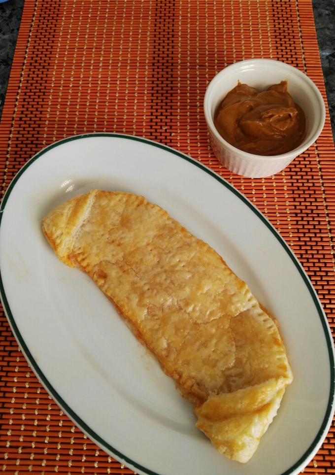 Una foto de Maxi empanadilla de lomo y queso de cabra