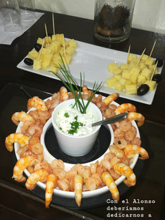 Una foto de Camarones a la mantequilla
