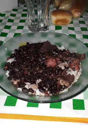 Una foto de Feijoada