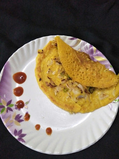 प्याज का बेसन चीला (Pyaz ka Besan cheela recipe in Hindi) रेसिपी मुख्य फोटो