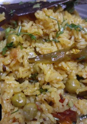 मटर पुलाव  (Matar Pulao recipe in hindi)                      रेसिपी मुख्य फोटो