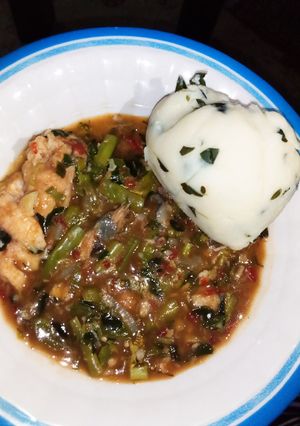 A picture of Fish with vegetable soup and tuwon dankali.