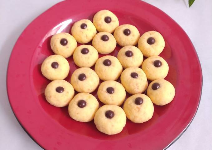 Cara Gampang Menyiapkan Cheese Ball with Chococip, Lezat