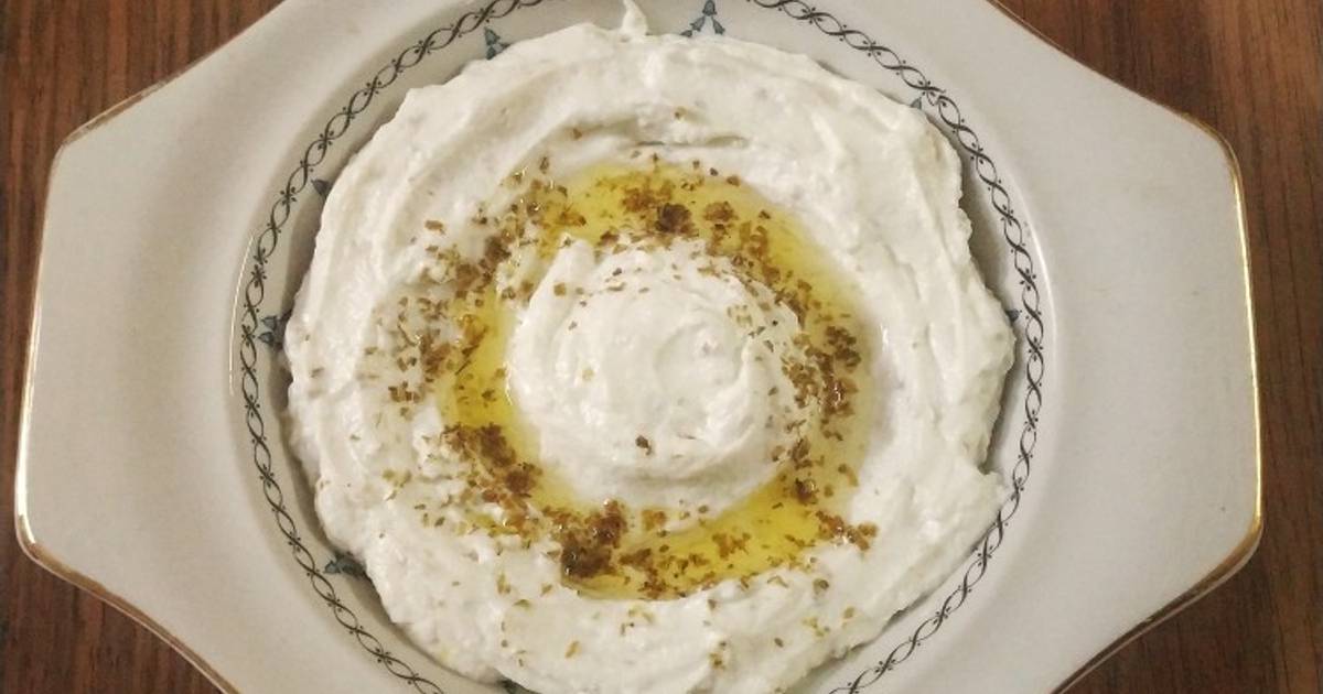 Labneh with za'atar seasoning Recipe by Asiyah Naveed Roghay Cookpad