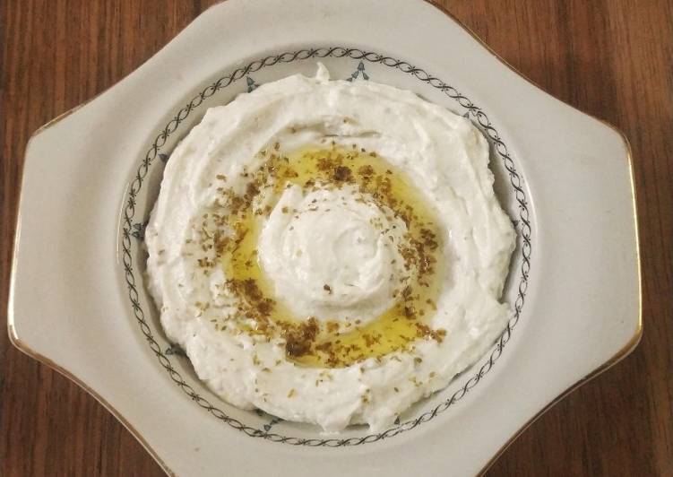 Recipe of Super Quick Labneh with za'atar seasoning