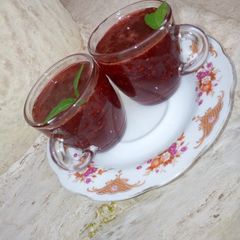 A picture of Strawberry sauce.