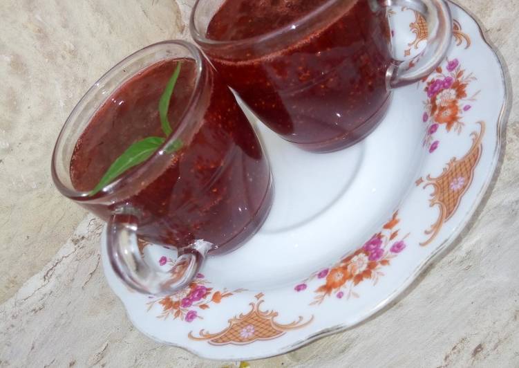 Easiest Way to Prepare Speedy Strawberry sauce