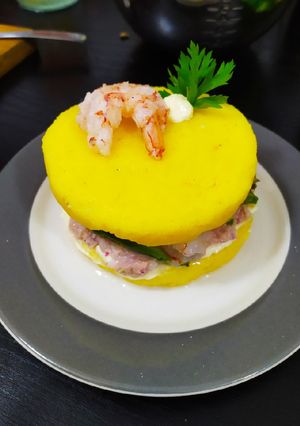 Una foto de Causa Peruana