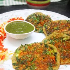 A picture of Protein rich Moong-Dal Palak Chilla.