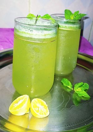 صورة لوصفة عصير ليمون بالنعناع 🥰