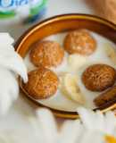 💚 Bánh Quy Hạnh Nhân Ý Amaretti Kèm Chuối & Sữa Dê (Vegetarian)