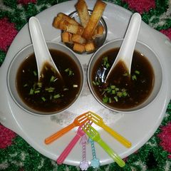A picture of Veg Hot and Sour soup.