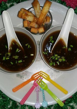 A picture of Veg Hot and Sour soup.