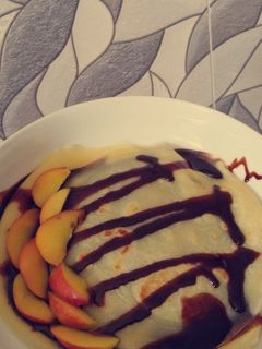 صورة لوصفة كريب الفواكه والشوكولاته 🍑🍫