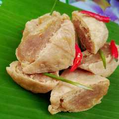 A picture of Tahu Aci Udang.