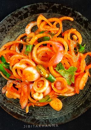 A picture of Lacha pyaaz.