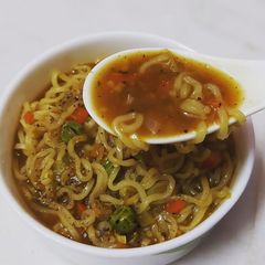 Maggi soup A picture of Maggi soup.