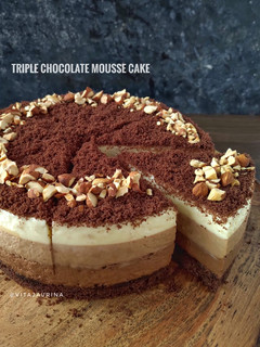 Foto resep Triple Chocolate Mousse Cake