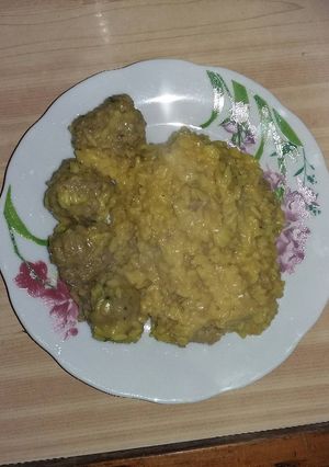 Una foto de Albóndigas con arroz