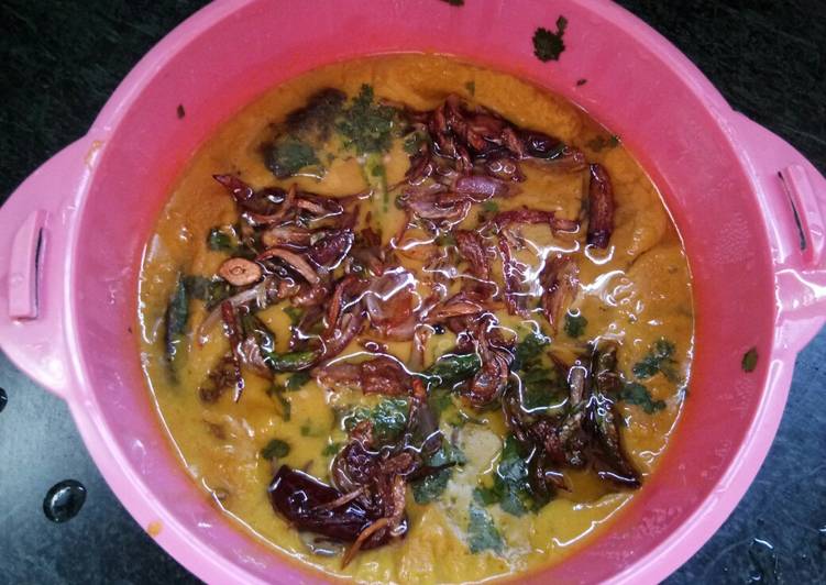 Recipe of Ultimate Bathuwe ke patode with kadi